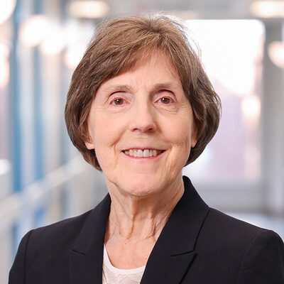 Carol Gray headshot